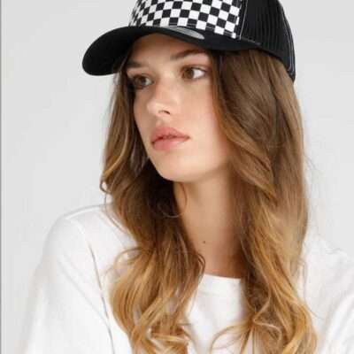 YP CLASSICS® ruuduline nokamüts Checkerboard Retro Trucker Cap reguleeritav