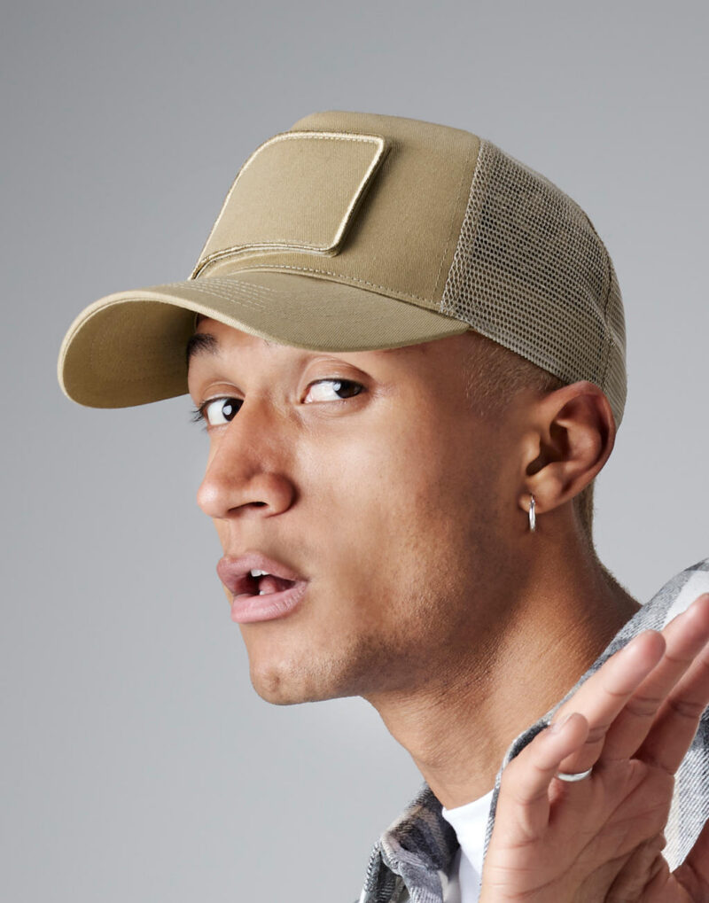 Disaini ise nokamüts eemaldatava embleemiga Removable Patch 5 Panel Snapback Trucker