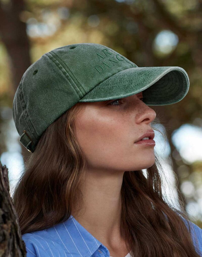 Teksti tikandiga nokamüts Kulutatud välimusega nokamüts Low Profile Vintage Cap reguleeritav
